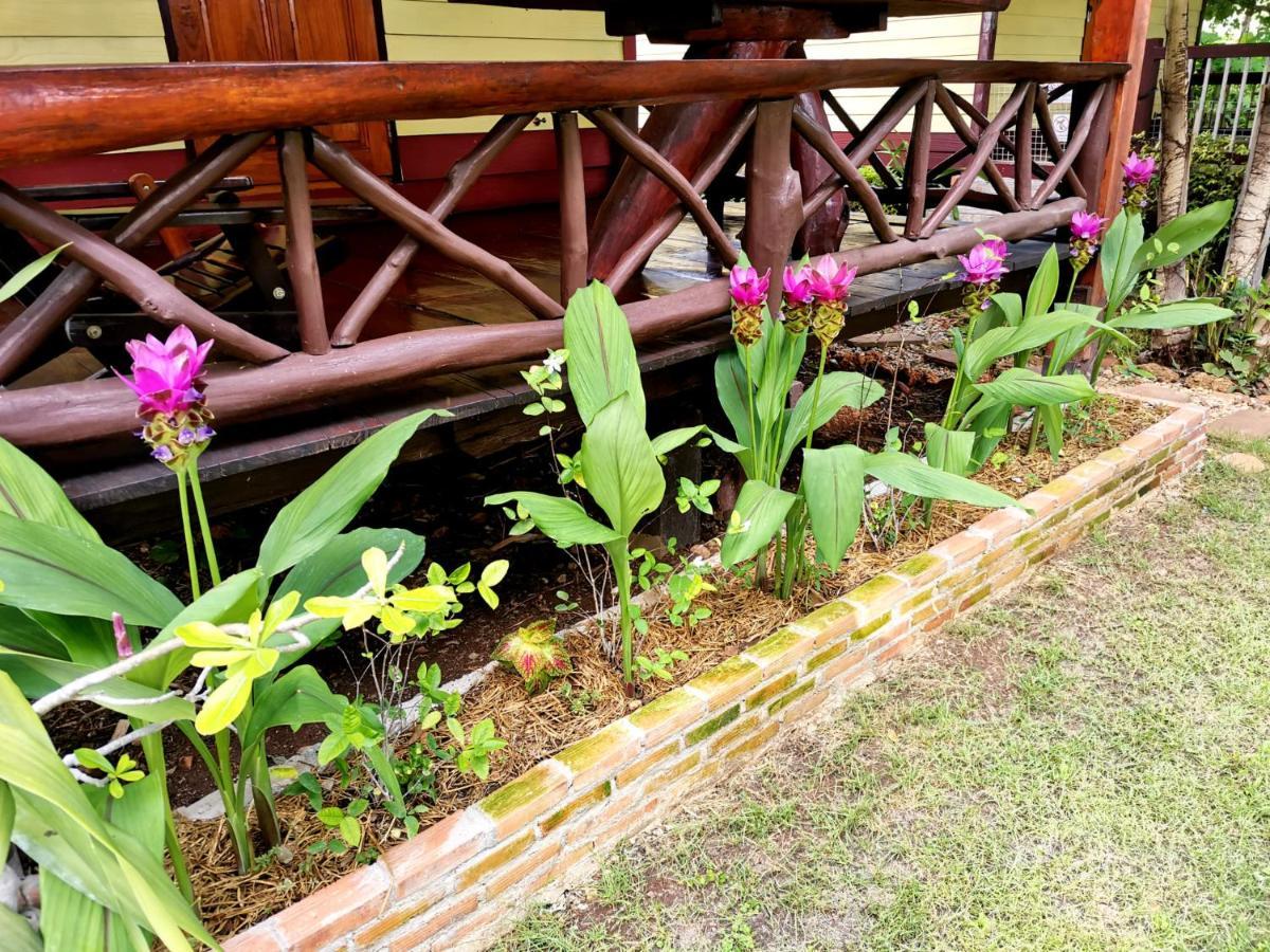 Star View Garden Villa Ban Huai Maenam Noi Exterior photo